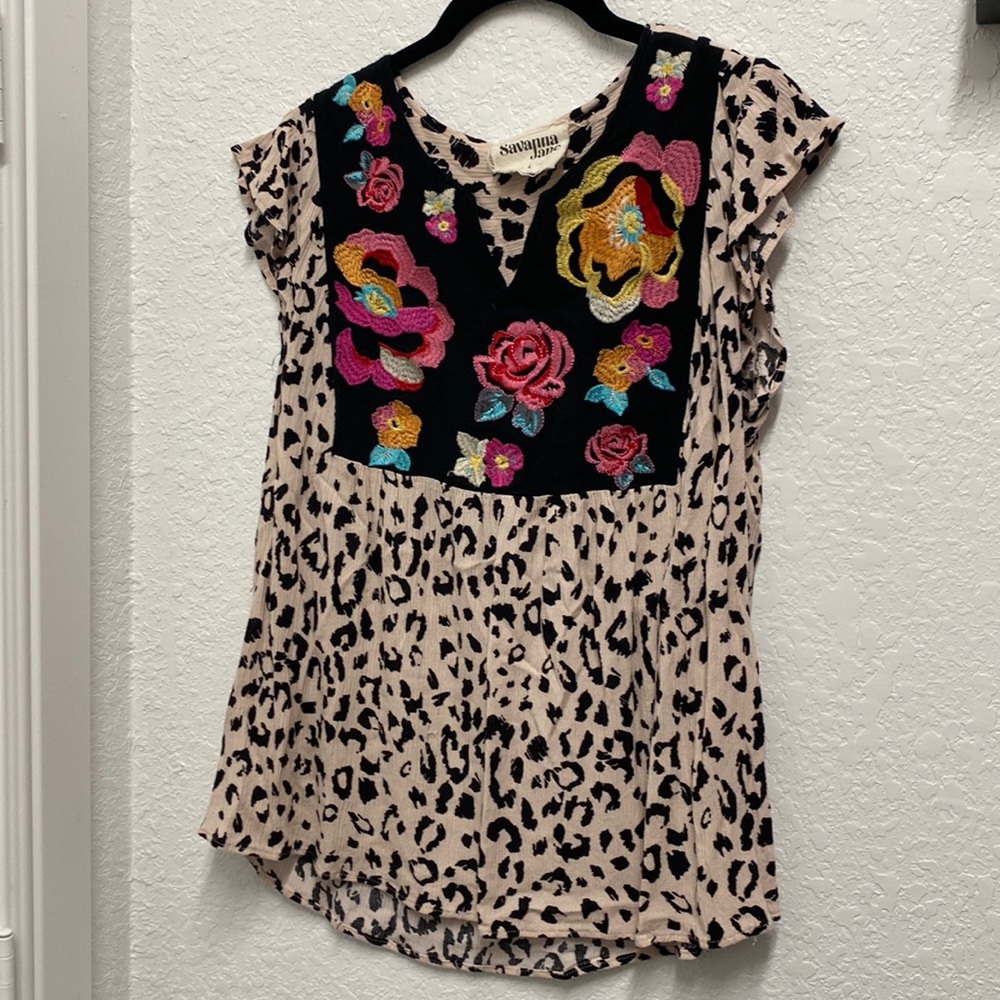 Savanna Jane embroidered top